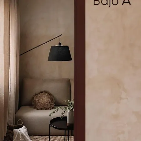 Edificio Lola 3 Apartmán *